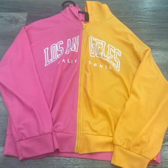 Weird fabric - Picture 1 of 1